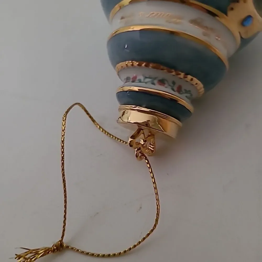 Sisters Ornament